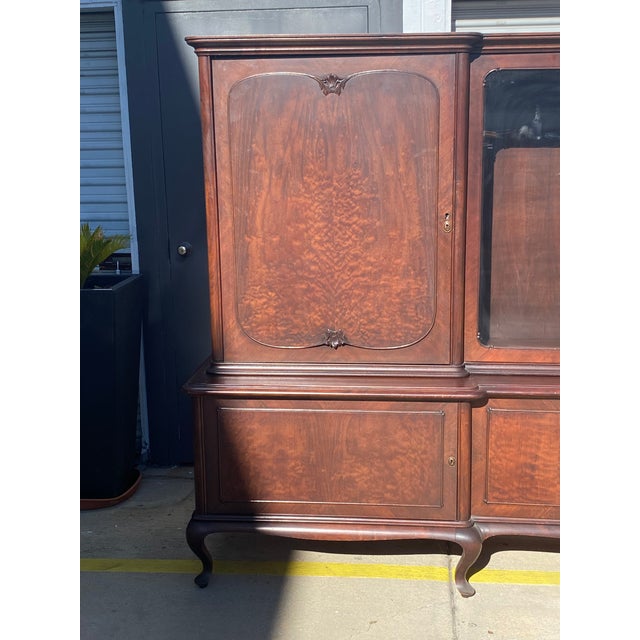 Antique Italian Oak Credenza / Buffet / Hutch For Sale - Image 13 of 16
