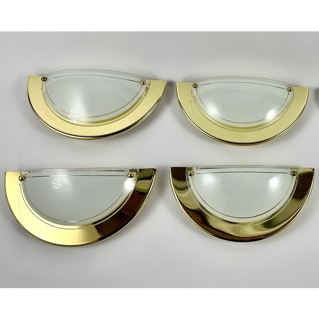 Vintage Wall Lamp in Brass & Glass from Massive, Belgium, 1970s For Sale - Image 10 of 10