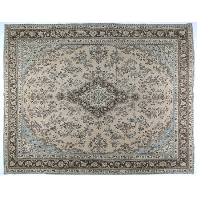 This exquisite vintage Tribal Persian Nain rug showcases the timeless artistry of traditional weaving. Featuring a finely...