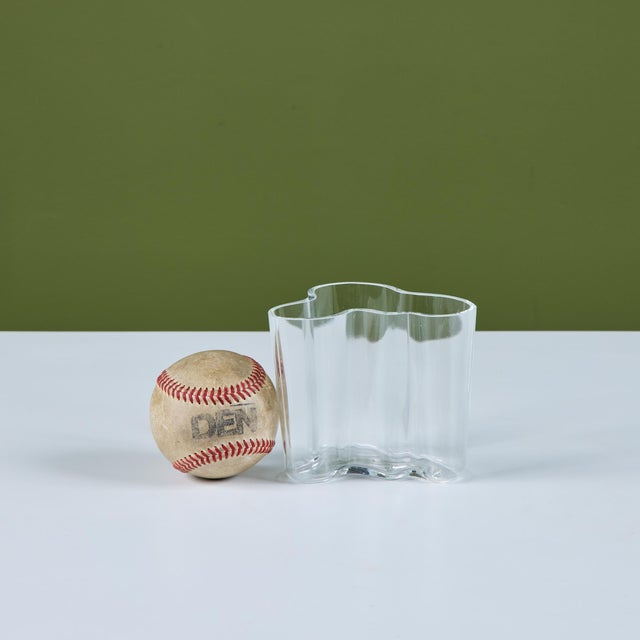 Mid-Century Modern Alvar Aalto for Iittala Petite Glass Vase For Sale - Image 3 of 11