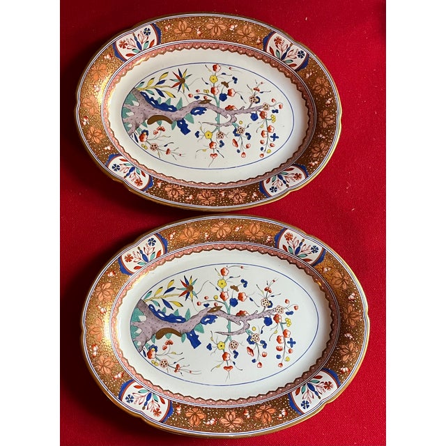 Antique Early 19th Century English George III Spode Porcelain Oval Platters in the Chinoiserie Kakiemon Pattern 282 - A Pair For Sale In New York - Image 6 of 9