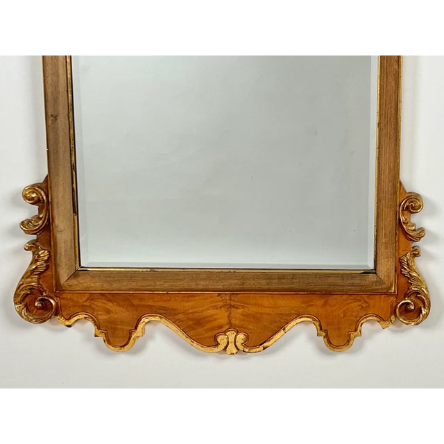 English Late 20th Century La Barge Georgian Style Mirror With Distressed Gilt Accents For Sale - Image 3 of 7