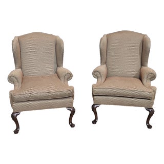 Late 20th Century Pair of Henredon Mahogany Custom Folio Collection Wing Chairs Carved Shell Knees For Sale
