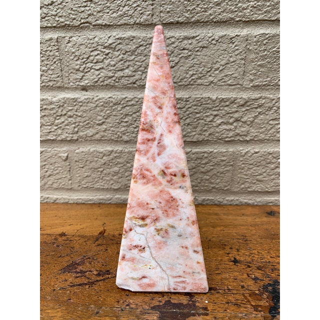 Pink Marble Obelisk With Dramatic Veining For Sale In South Bend - Image 6 of 10