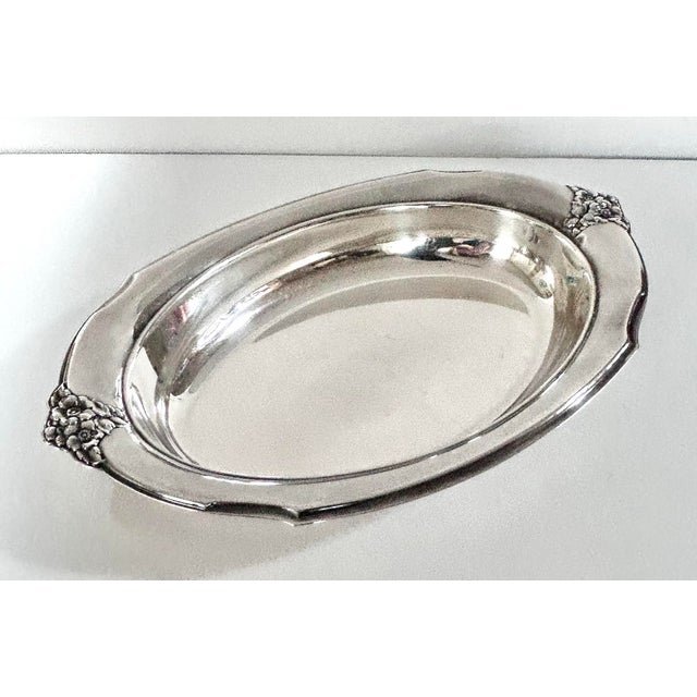 1940s Vintage Silver-Plated Oval Serving Tray With Floral Relief Handles – Art Deco Revival For Sale - Image 5 of 12