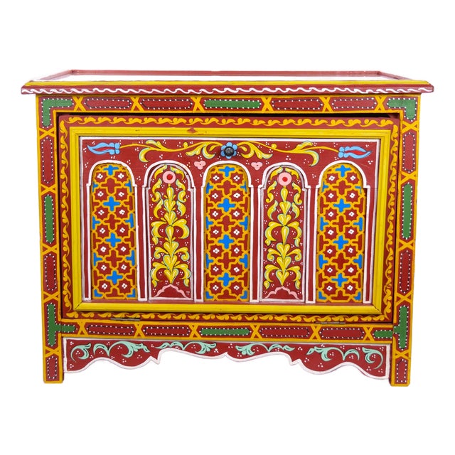 Moroccan Painted Coffee Table /Trunk Moorish Details, First Half 20th Century For Sale