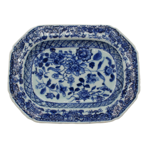 Mid-Late 19th Century Chinese Export Blue & White Small Serving Dish or Platter