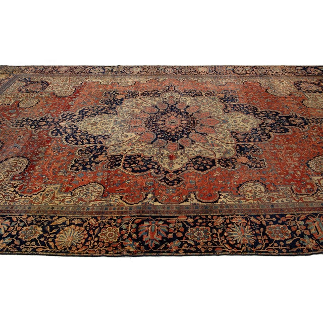 Oversized Antique Persian Farahan Red Wool Rug Featuring a Medallion Design For Sale In New York - Image 6 of 12