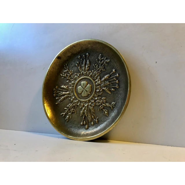 Gold Art Deco Bronze Dish with Four Clover, 1930s For Sale - Image 8 of 8