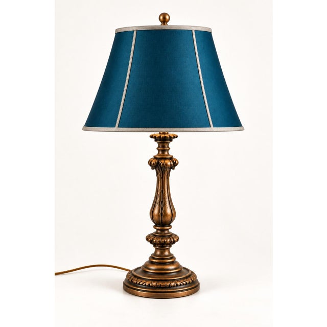 Late 20th Century Vintage Neoclassical Acanthus Table Lamp With Peacock Teal Satin Shade For Sale - Image 5 of 9