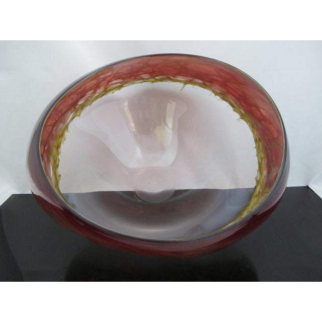 2000 - 2009 Tim Chilina Large Marbled Red Oregon Pacific Nw Art Glass Vase Bowl For Sale - Image 5 of 18