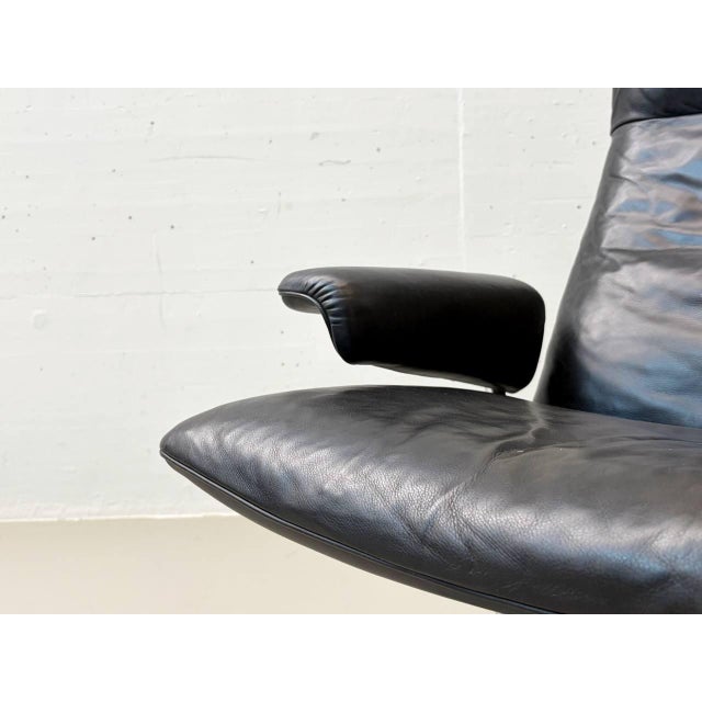 Set of DS-2030 Leather Chair with Ottoman by Hans Eichenberger for de Sede, 1970s For Sale - Image 11 of 16