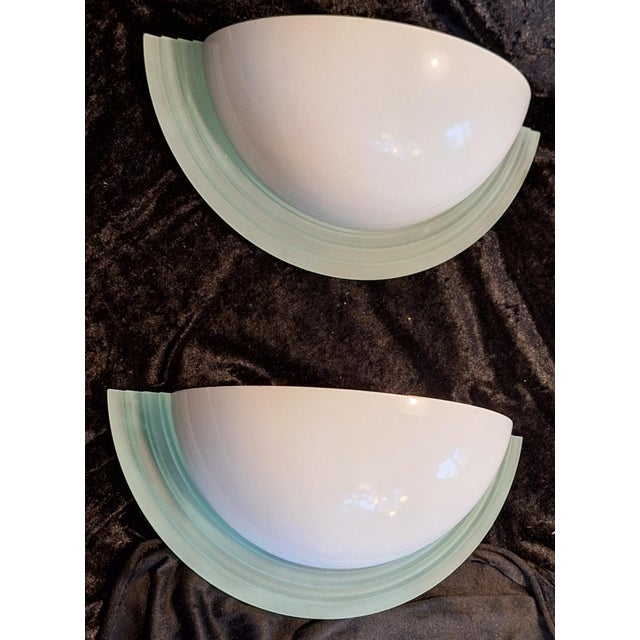 Vintage Glare-Free Wall Lamps with White Lacquered Metal Reflector and Tinted Acrylic Frame, 1990s, Set of 2 For Sale - Image 6 of 7