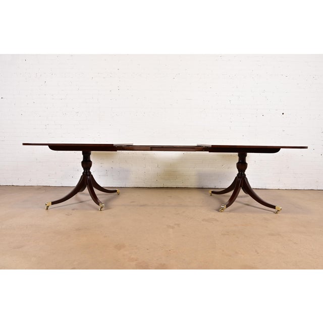 1980s Kittinger Georgian Banded Mahogany Double Pedestal Extension Dining Table, Newly Refinished For Sale - Image 5 of 11