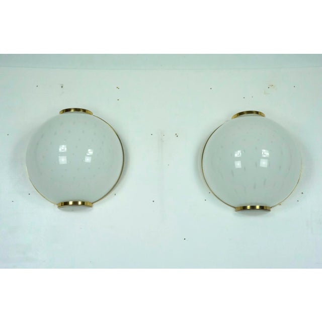 Large Round Murano Bullicante Glass Sconces with Brass, Italy, 1970s, Set of 2 For Sale - Image 11 of 13