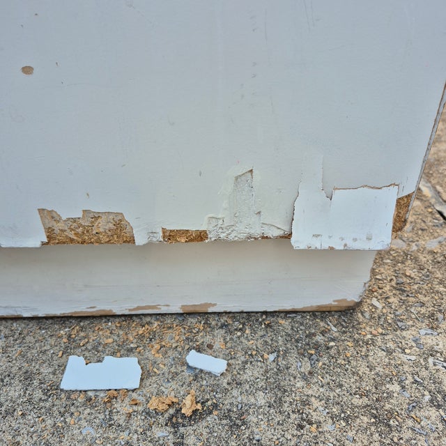 Midcentury Modern Space Age White Laminate 9-Drawer Dresser Chrome Hardware for Restoration For Sale - Image 14 of 15