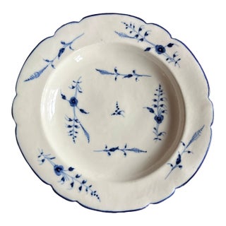 Antique 18th Century French Louis XV Chantilly Porcelain Soup Bowl or Plate in Blue and White Sprig, Circa 1760 For Sale