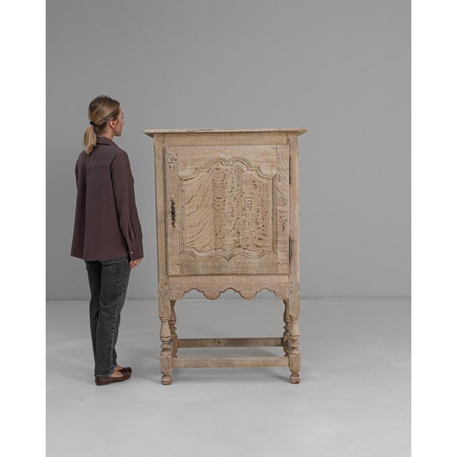 Mid 20th Century French Louis XV Oak Cabinet For Sale - Image 18 of 18