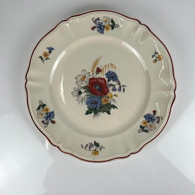 Cream Round Agreste Cake Plate from Sarreguemines, 1930s For Sale - Image 8 of 8