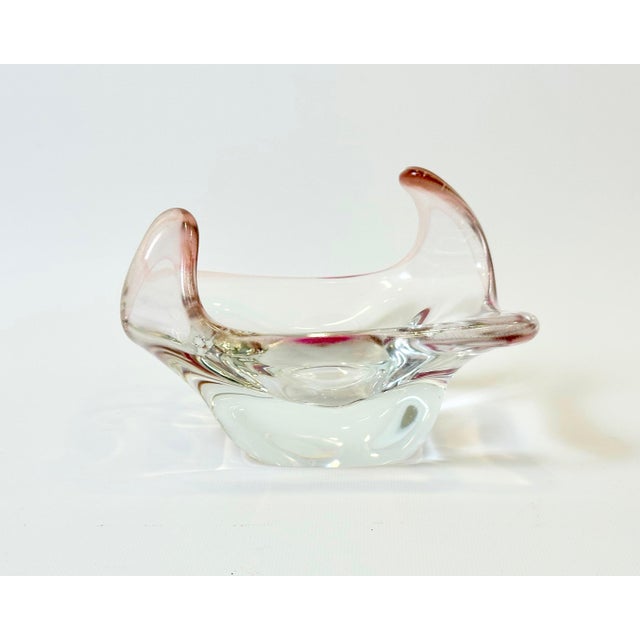 Art Glass Bowl attributed to Jaroslav Beránek for Skrdlovice, 1960s For Sale - Image 9 of 9