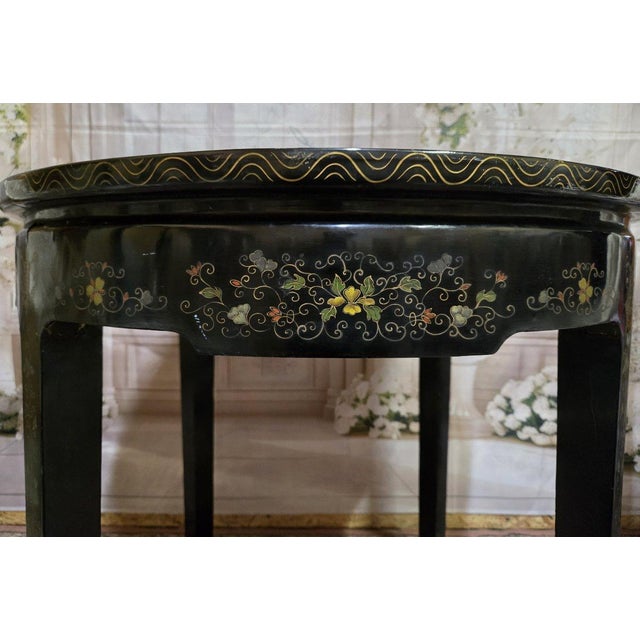 Asian Lacquered Side Table, 1930s For Sale - Image 6 of 8