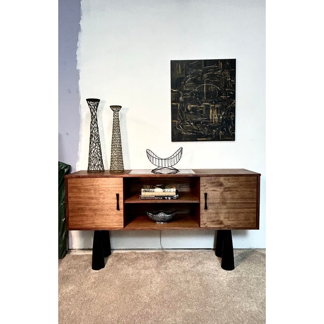 Mid-Century Modern Mid Century Modern Walnut Entertainment Console Credenza For Sale - Image 3 of 9