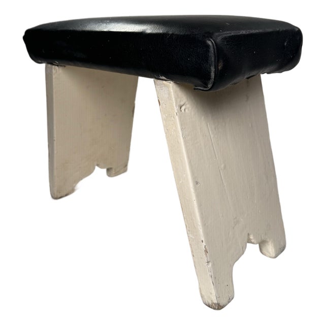 Vintage Primitive Americana Leather and Wood Decorative Low Stool, Black and Off-White For Sale