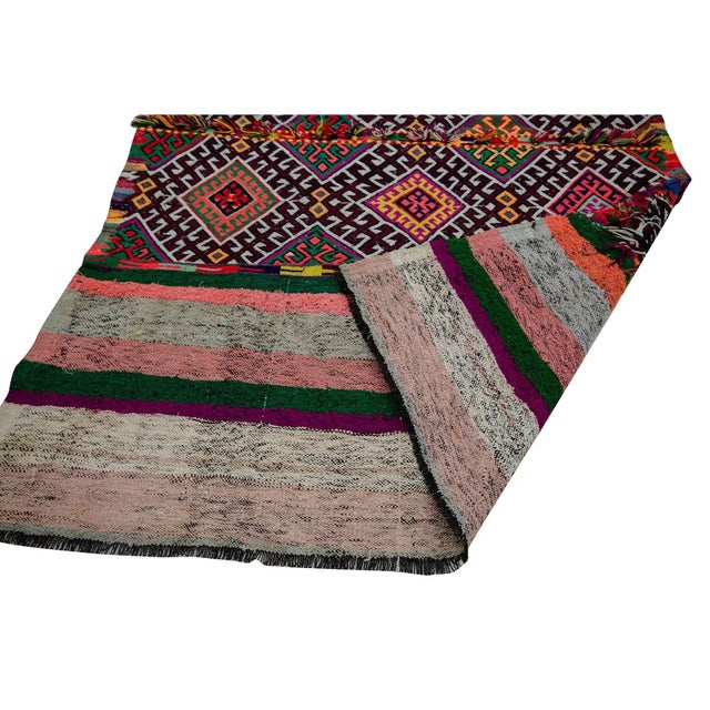 Mid 20th Century Embroidered Colorful Turkish Kilim Rug- 4′4″ × 6′3″ For Sale - Image 5 of 7