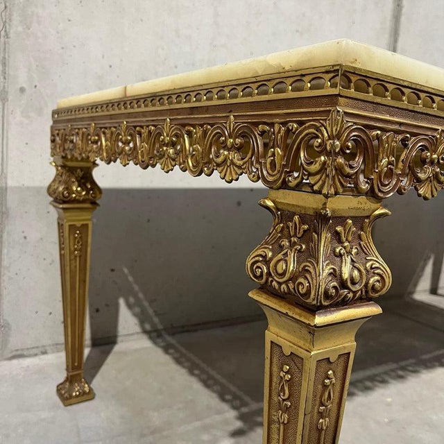 Gold Living Room Table in Brass and Marble For Sale - Image 8 of 13