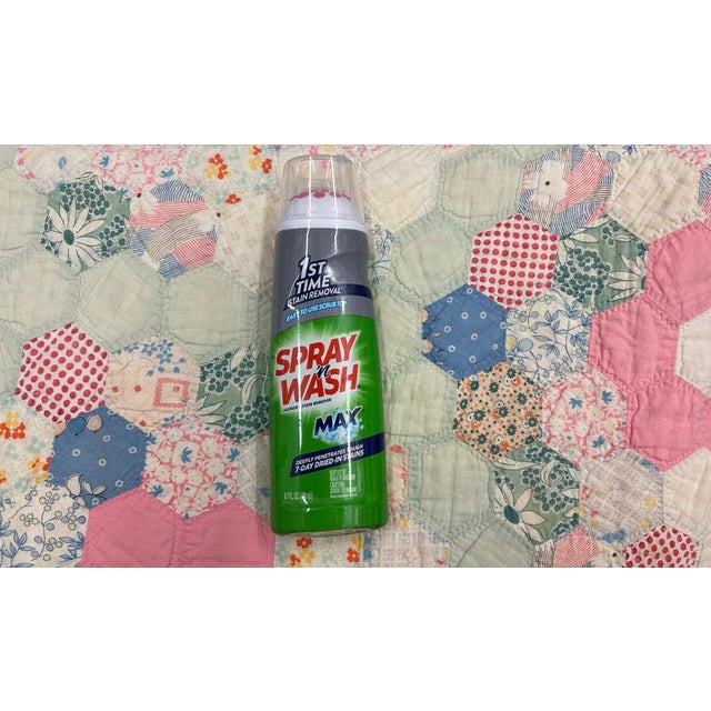 Early 20th Century Grandmother’s Flower Garden Quilt For Sale - Image 13 of 13