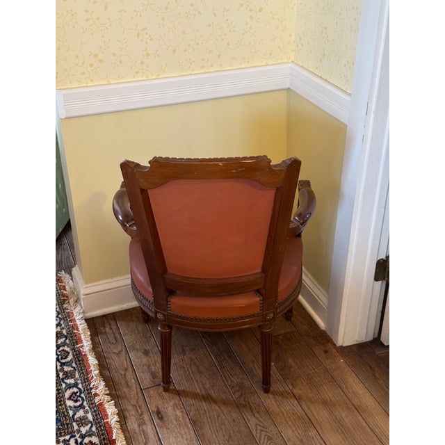 Chestnut Early 20th Century French Louis XVI-Style Walnut and Chestnut-Brown Leather Settee With Three Matching Armchairs For Sale - Image 8 of 16