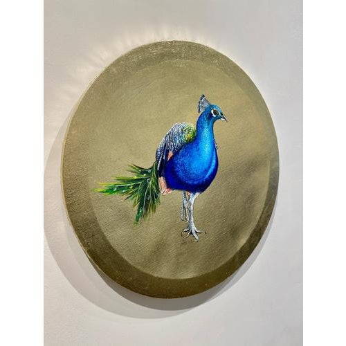 "Peacock" is a luminous contemporary bird painting by Anastasia Gklava, rendered in oil and genuine gold leaf on circular...