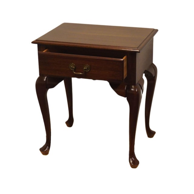 Late 20th Century Cresent Furniture Solid Cherry Traditional Style 23" Accent Chairside End Table / Nightstand For Sale - Image 5 of 12