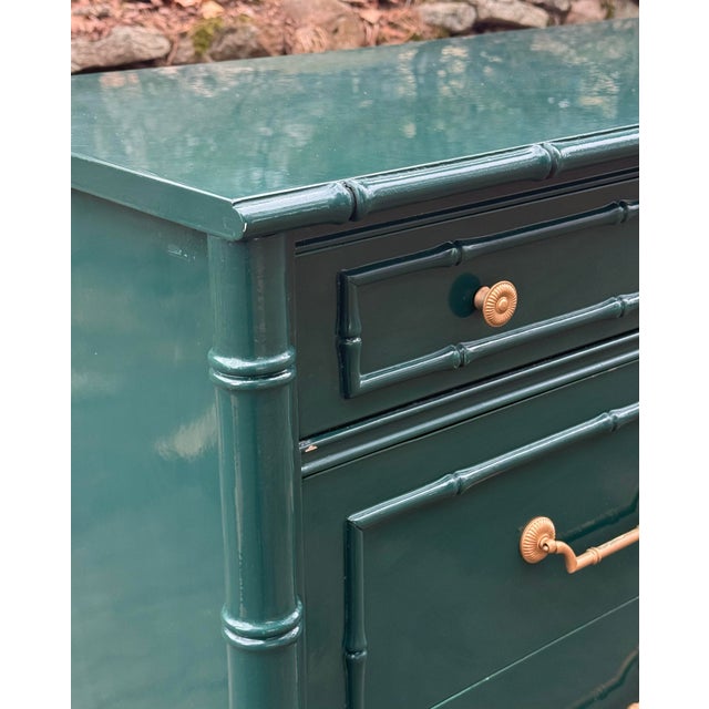 1970s Thomasville Faux Bamboo Green High Gloss Three Drawer Dresser For Sale - Image 5 of 10