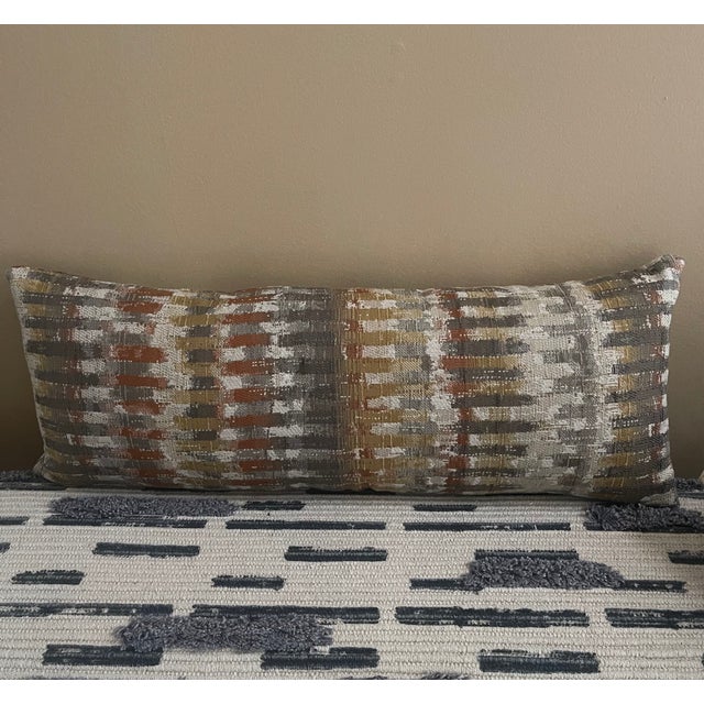 2020s Set of 3 Newly Crafted Lumbar Accent Pillows For Sale - Image 5 of 11