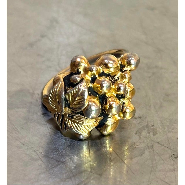 Mid-Century Modern Sarah Coventry Gold Tone Adjustable Grape Bunch Ring For Sale - Image 3 of 5