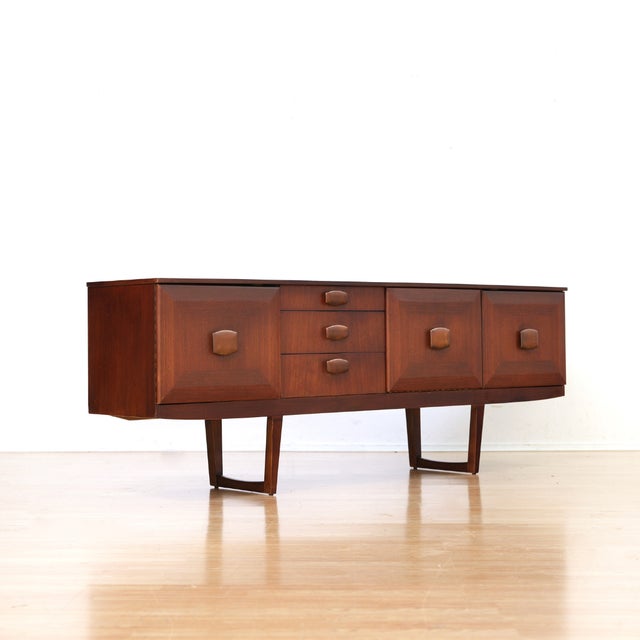 Mid Century Credenza by Beautility Furniture, 1960 For Sale In Los Angeles - Image 6 of 10