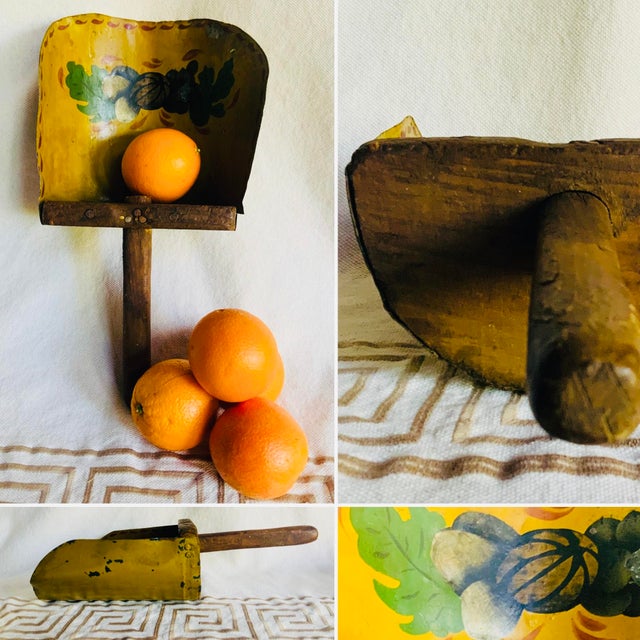 Wood Antique American Farmhouse Style Grain Scoop For Sale - Image 7 of 12