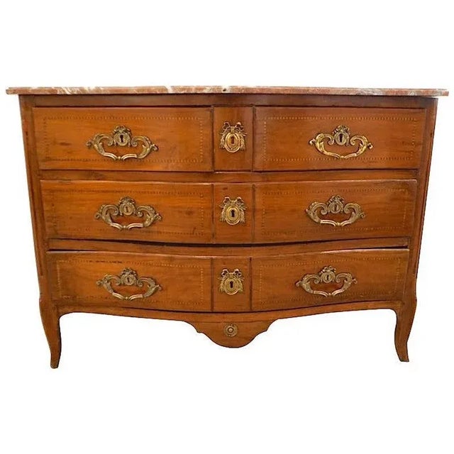 1770s Bow Front French Provincial Walnut Marquetry Commode With Marble Top For Sale - Image 9 of 9