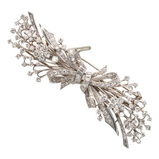 1950s Platinum Diamond Durette Clip Brooch For Sale