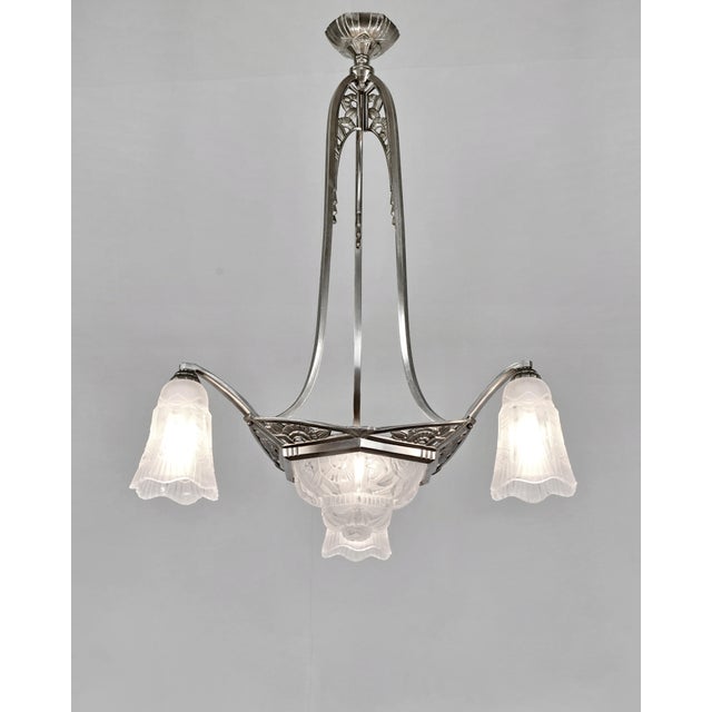 Art Deco French Art Deco Chandelier by Piertre Maynadier - 1930 France For Sale - Image 3 of 13