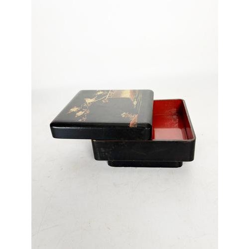 1920s Early 20th Century Japanese Black Lacquer Box, Japan, 1920s For Sale - Image 5 of 10