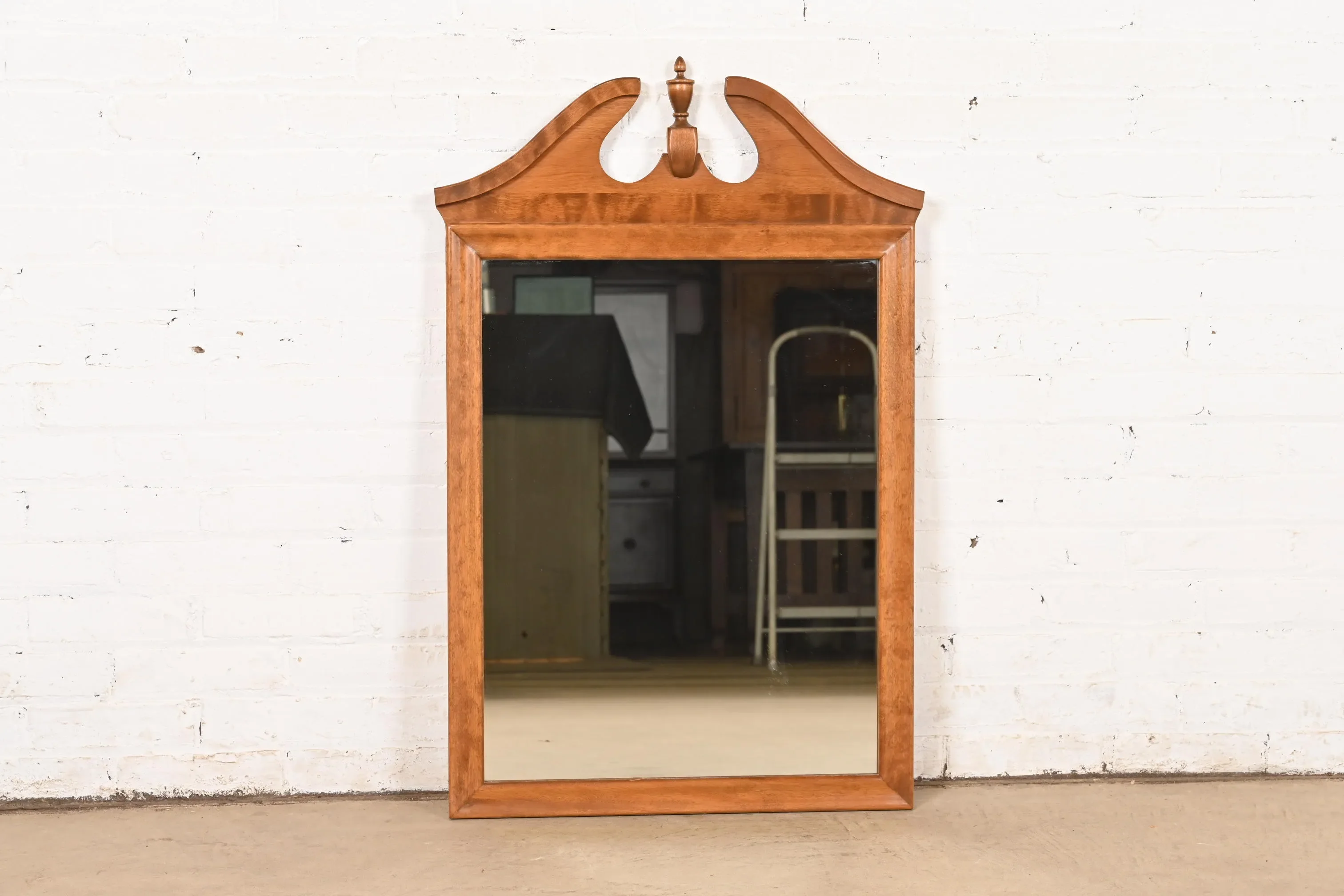 Ethan Allen American Colonial Solid Maple Framed Wall Mirror