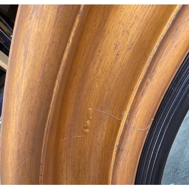 Friedman Brothers Pair of 44" Friedman Brothers Bullseye Parcel-Gilt Round Wall Mirrors With Ebonized Inner Liners For Sale - Image 4 of 10