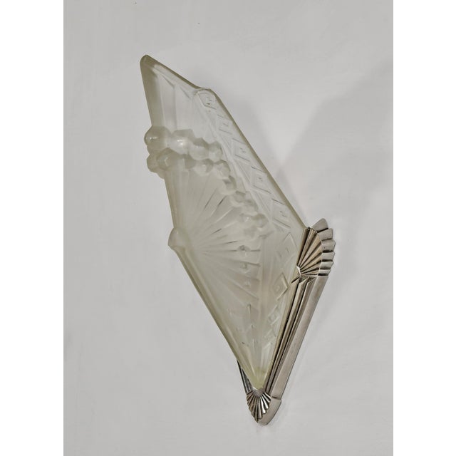 Art Deco A Pair of French Art Deco Wall Sconces by Charles Schneider 1930s France - 4 Available For Sale - Image 3 of 10