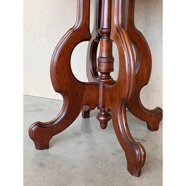 Mid 20th Century Victorian Burr Walnut Inlaid Oval Coffee Table For Sale - Image 12 of 18