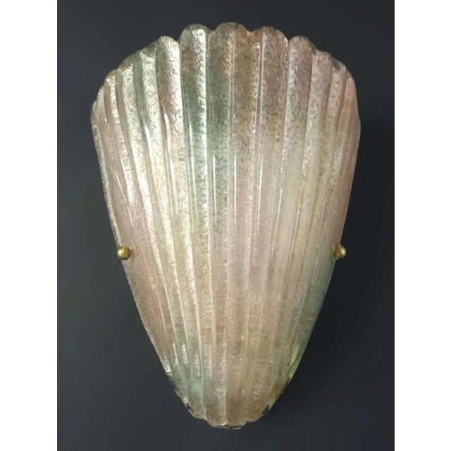 Italian 1960s Rainbow Graniglia Shield Sconce For Sale - Image 3 of 7