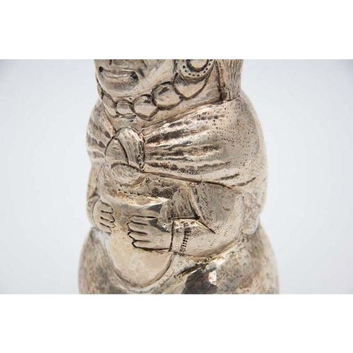 American Inca Shaker in Silver with Cup For Sale - Image 3 of 6