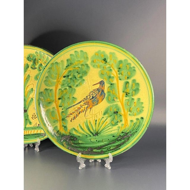 Antique Spanish Hand-Painted Glazed Terracotta Wall Dishes from Puente del Arzobispo, Set of 2 For Sale - Image 10 of 11