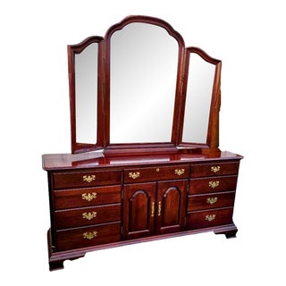 Kincaid Cherry Dresser W/Batwing Mirror For Sale